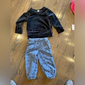 Gap size 3T outfit